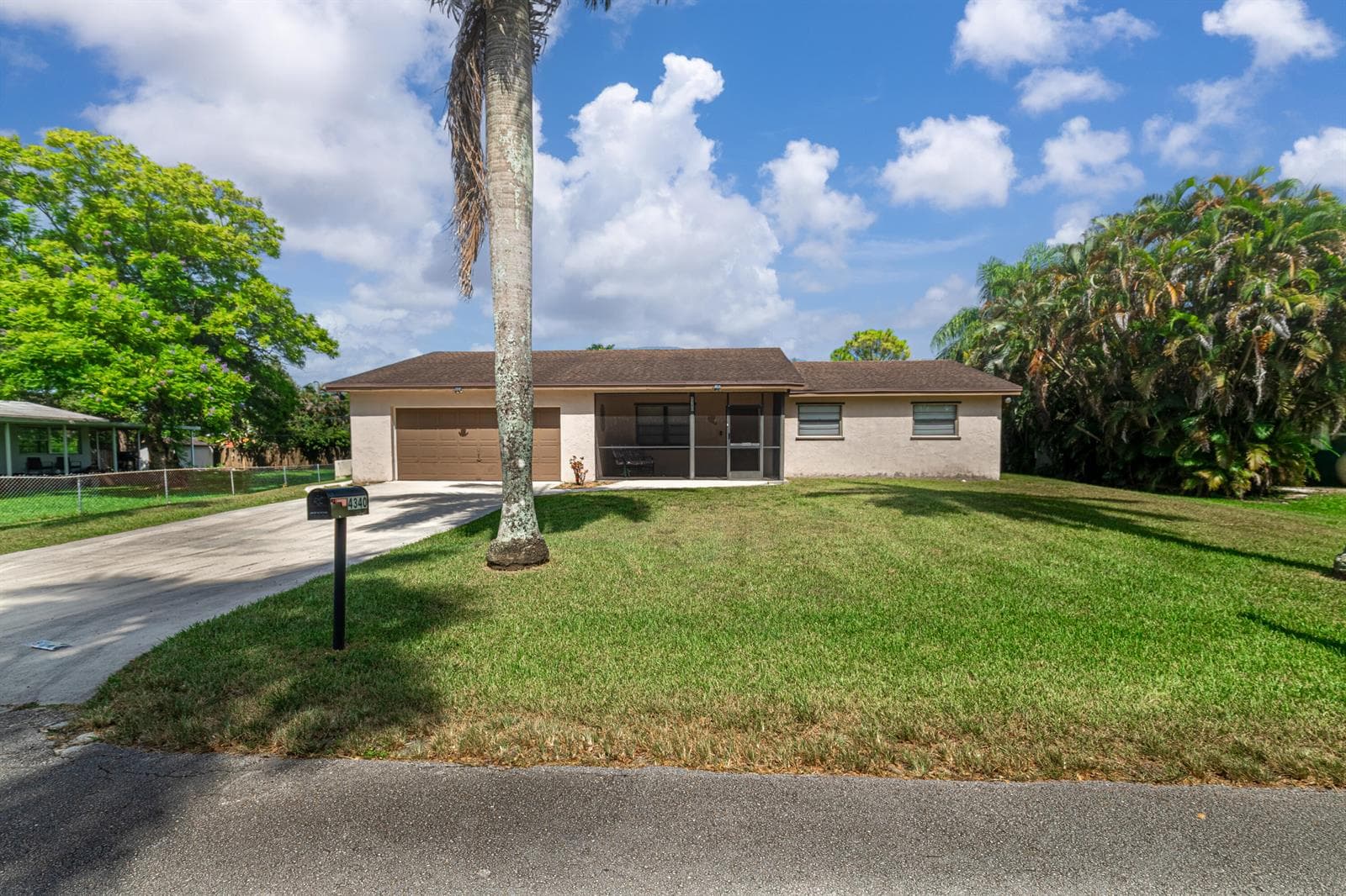 4340 SW 74th Avenue, Davie FL 33314 - Davie, FL - Photo 1