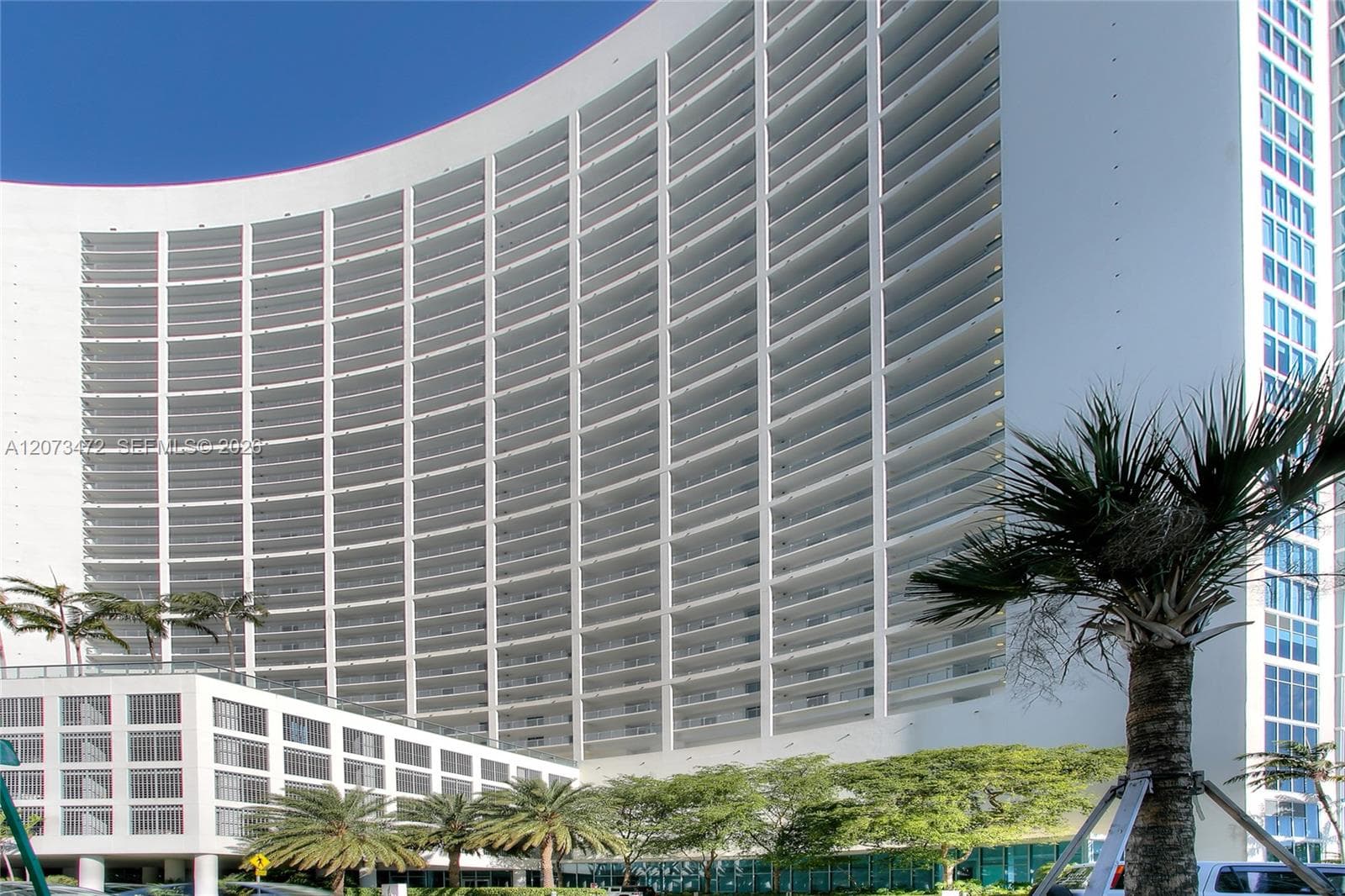 601 NE 36th St # 710, Miami FL 33137