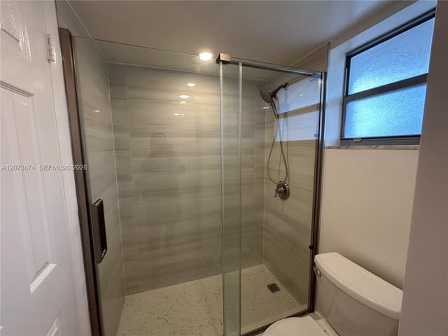 3550 NE 169th St # 304, North Miami Beach FL 33160 - North Miami Beach, FL - Photo 7