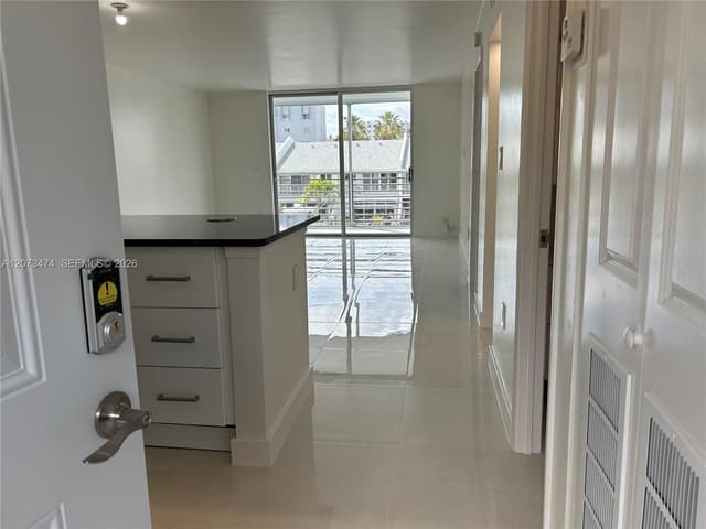 3550 NE 169th St # 304, North Miami Beach FL 33160 - North Miami Beach, FL - Photo 5
