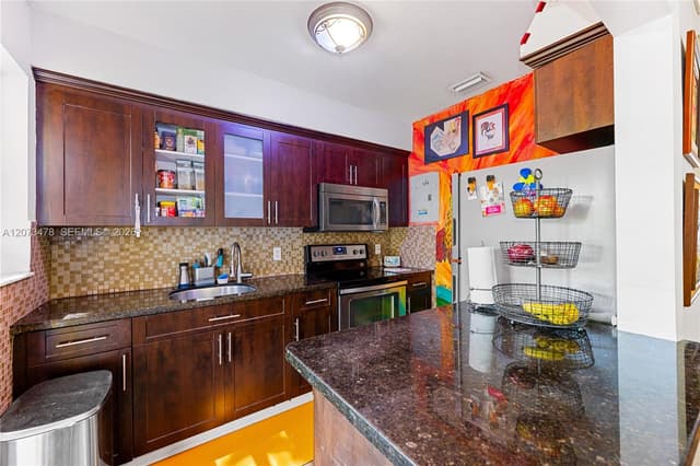 1444 NW 2nd Ave, Fort Lauderdale FL 33311 - Fort Lauderdale, FL - Photo 4