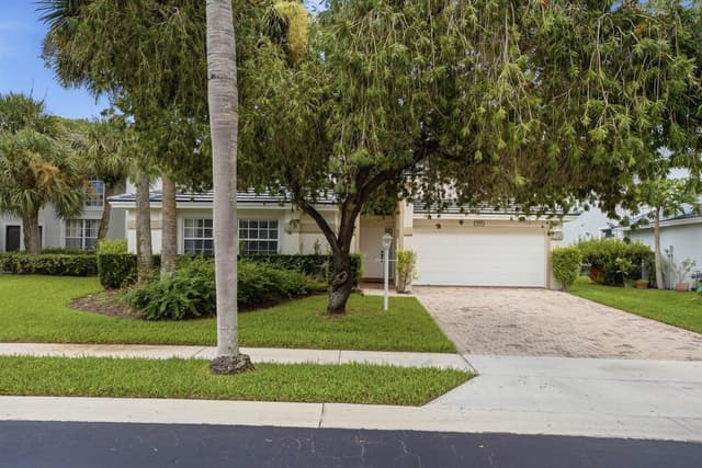 208 Jones Creek Drive, Jupiter FL 33458 - Jupiter, FL - Photo 3