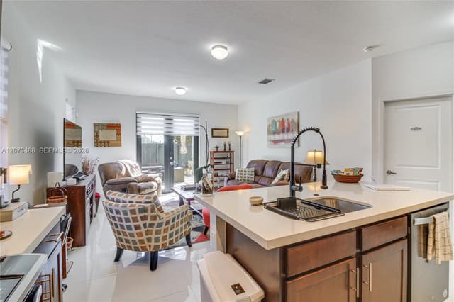 3751 SW 97th Ave, Miami FL 33165 - Miami, FL - Photo 7