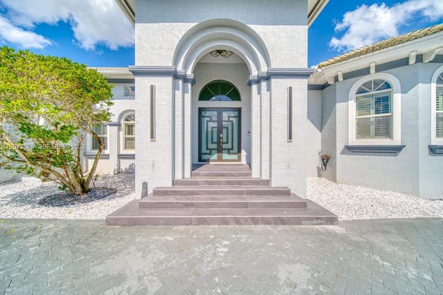 901 NW 122nd Ave, Plantation FL 33325 - Plantation, FL - Photo 5