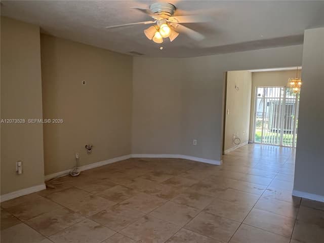 3520 NW 213th Ter, Miami Gardens FL 33056 - Miami Gardens, FL - Photo 4
