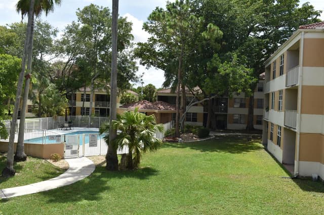 8298 NW 24TH Street, Coral Springs FL 33065 - Coral Springs, FL - Photo 2
