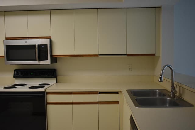 8298 NW 24TH Street, Coral Springs FL 33065 - Coral Springs, FL - Photo 7