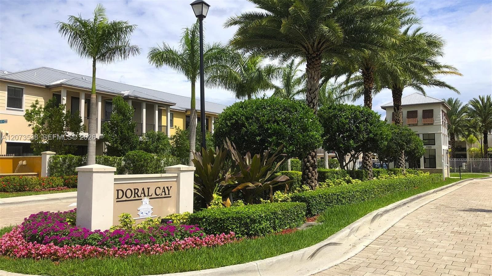 5930 NW 104th Path, Doral FL 33178 - Doral, FL - Photo 1