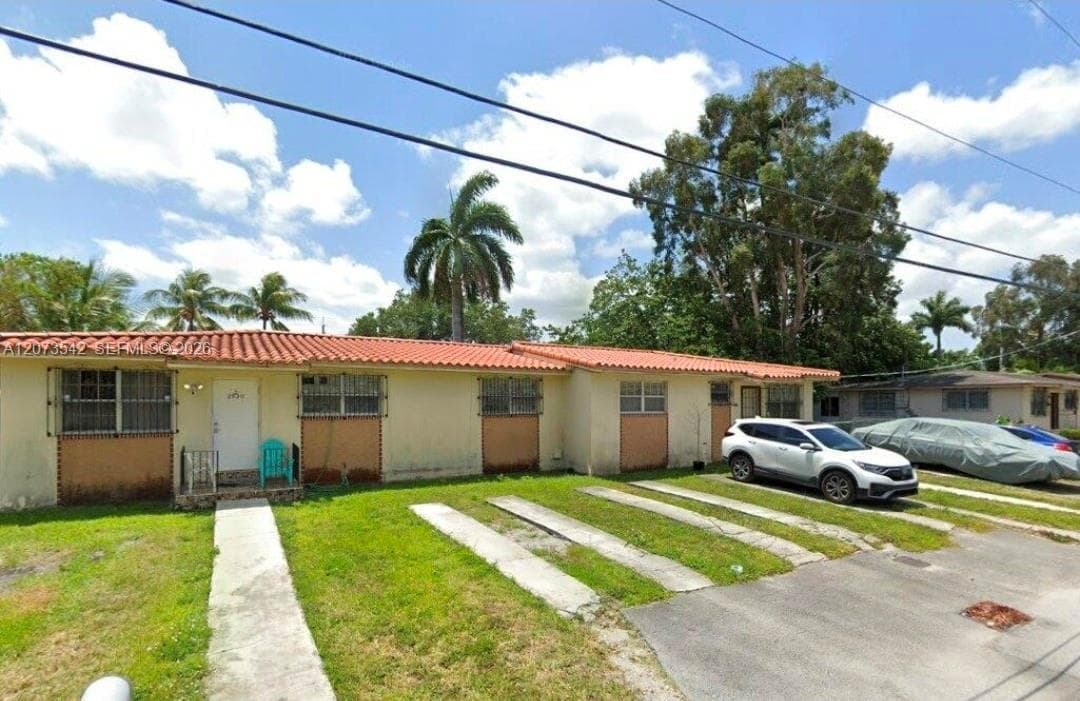 2930 NW 12th St, Miami FL 33125 - Miami, FL - Photo 1