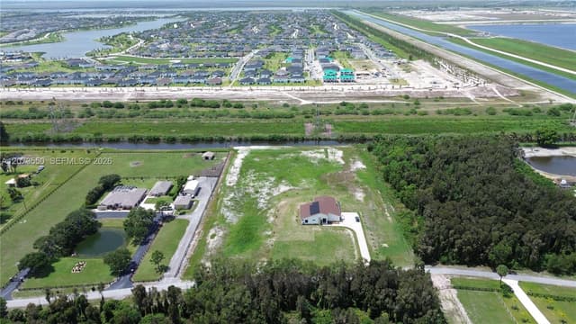 19860 Skyhawk Ln, Loxahatchee FL 33470 - Loxahatchee, FL - Photo 6