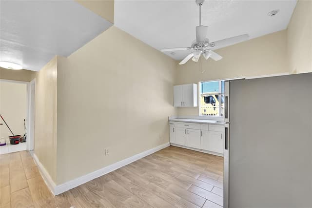 526 NW 15TH Way, Fort Lauderdale FL 33311 - Fort Lauderdale, FL - Photo 3