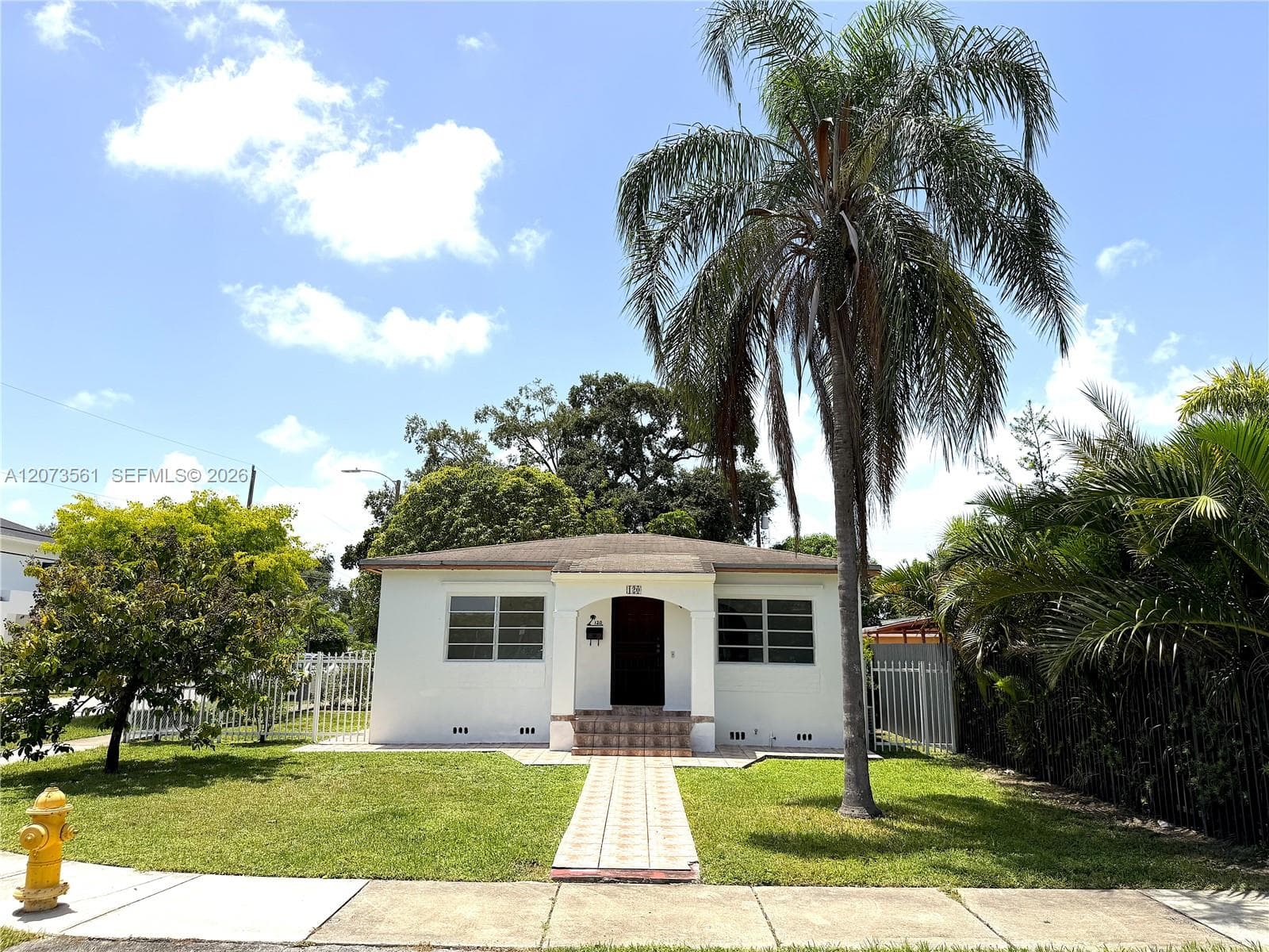 120 SW 59th Ave, Miami FL 33144 - Miami, FL - Photo 1