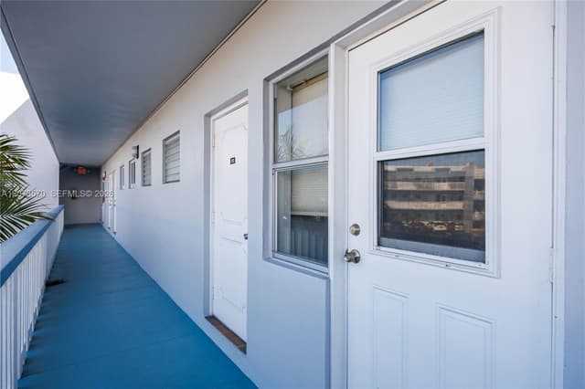 2300 Park Ln # 203, Hollywood FL 33021 - Hollywood, FL - Photo 3