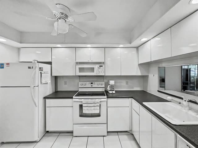 777 S FEDERAL Highway # 108C, Pompano Beach FL 33062 - Pompano Beach, FL - Photo 6