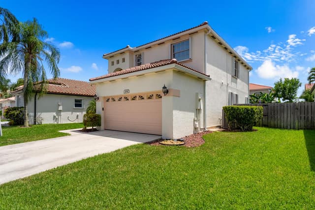 3090 BAYBERRY Way, Margate FL 33063 - Margate, FL - Photo 2