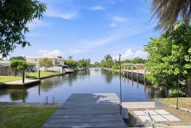 35 NE 29th Street, Wilton Manors FL 33334 - Wilton Manors, FL - Photo 2