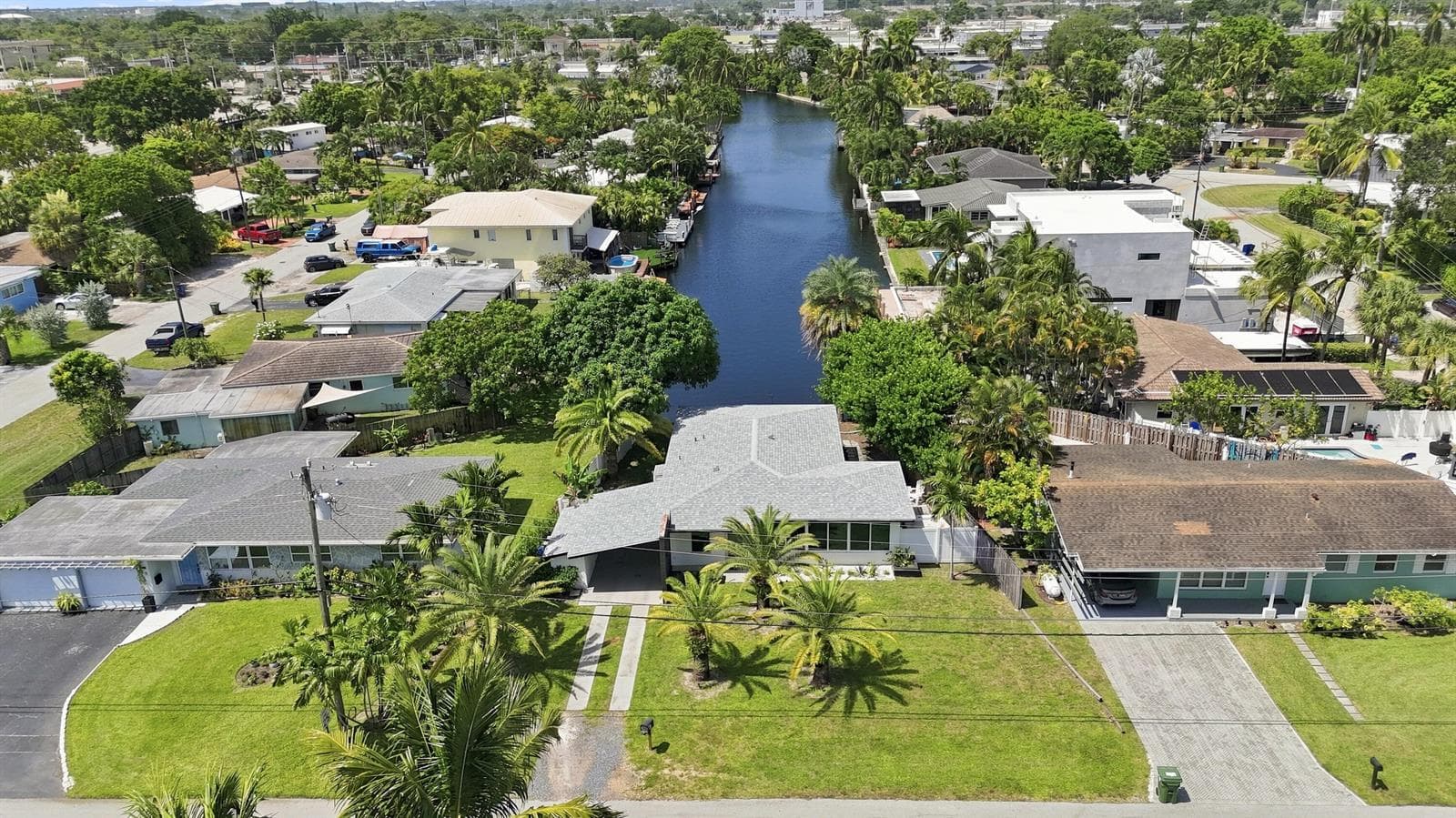 35 NE 29th Street, Wilton Manors FL 33334 - Wilton Manors, FL - Photo 1