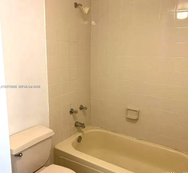 8670 SW 212th St # 105, Cutler Bay FL 33189 - Cutler Bay, FL - Photo 4