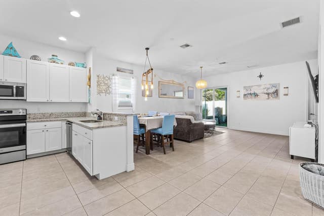 6855 4TH Street, FL 33458 - Photo 5