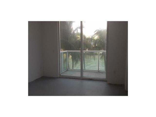 31 SE 5TH Street # 202, Miami FL 33131 - Miami, FL - Photo 5