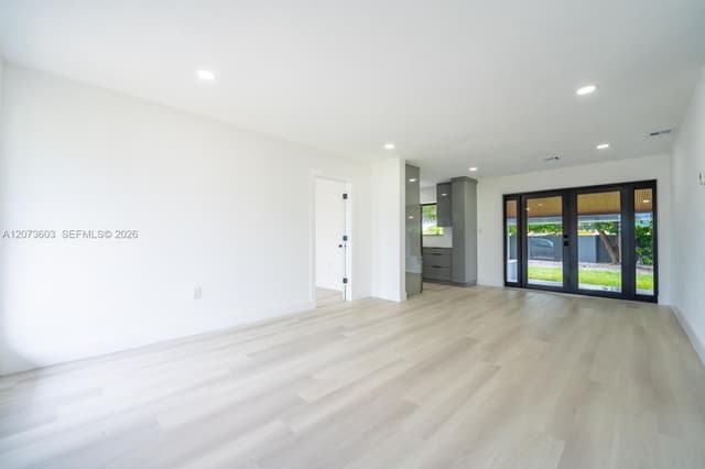 1301 NW 176th Ter, Miami Gardens FL 33169 - Miami Gardens, FL - Photo 2