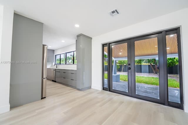 1301 NW 176th Ter, Miami Gardens FL 33169 - Miami Gardens, FL - Photo 3