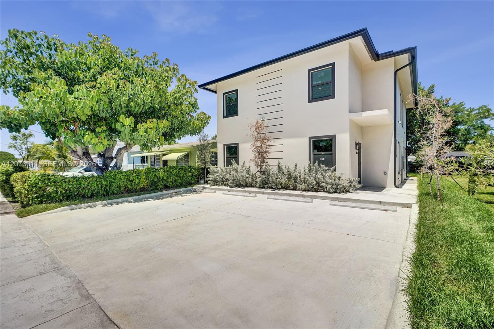3051-3053 NW 59th St, Miami FL 33142 - Miami, FL - Photo 1
