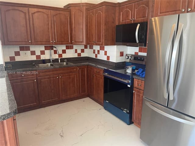 3731 SW 32nd Ave, West Park FL 33023 - West Park, FL - Photo 6