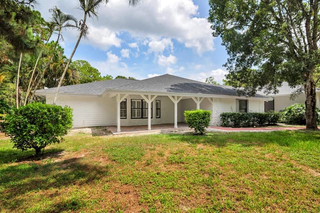 14024 Wind Flower Drive, Palm Beach Gardens FL 33418 - Palm Beach Gardens, FL - Photo 3