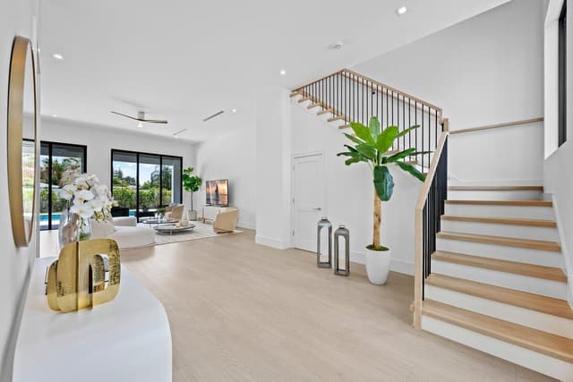 325 W Riverside Drive, Jupiter FL 33469 - Jupiter, FL - Photo 4