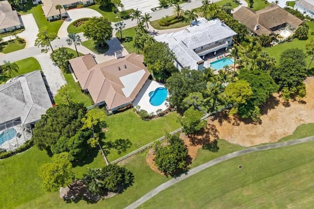 460 Glenbrook Drive, Atlantis FL 33462 - Atlantis, FL - Photo 2