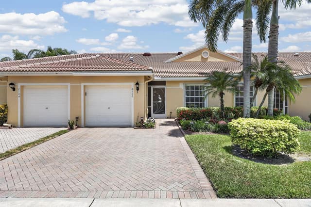 2100 Stonington Terrace, West Palm Beach FL 33411 - West Palm Beach, FL - Photo 2