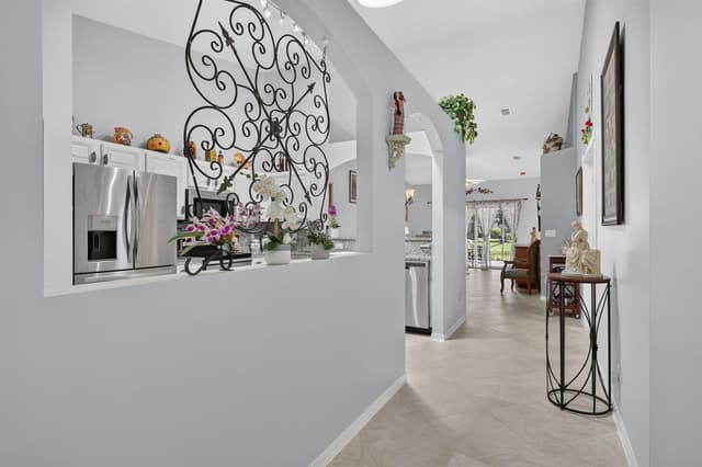 2100 Stonington Terrace, West Palm Beach FL 33411 - West Palm Beach, FL - Photo 3