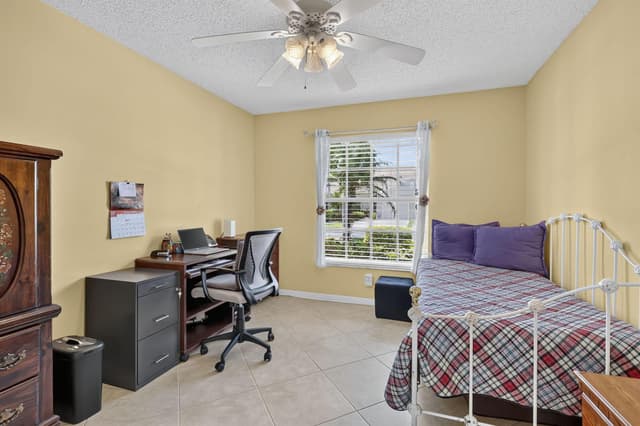 2100 Stonington Terrace, West Palm Beach FL 33411 - West Palm Beach, FL - Photo 5