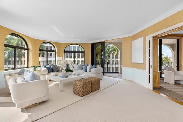 200 Bradley Place # 301, Palm Beach FL 33480 - Palm Beach, FL - Photo 6