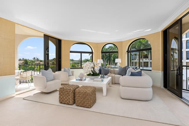 200 Bradley Place # 301, Palm Beach FL 33480 - Palm Beach, FL - Photo 5