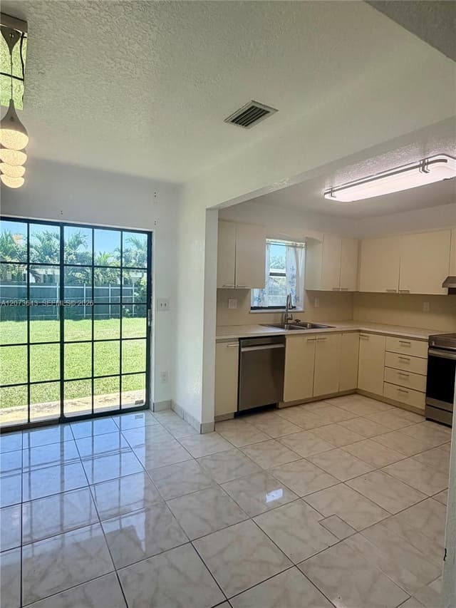 11030 SW 153rd St, Miami FL 33157 - Miami, FL - Photo 2