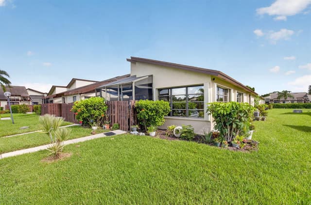 13953 NESTING Way # D, Delray Beach FL 33484 - Delray Beach, FL - Photo 2