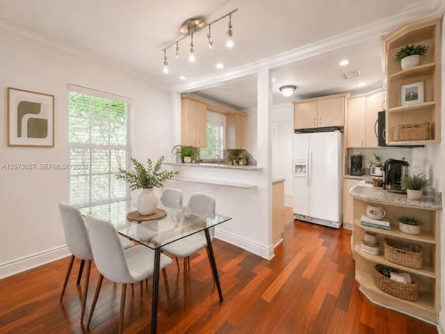 530 NW 31st Av, Miami FL 33125 - Miami, FL - Photo 5