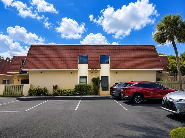 4226 NW 114TH Terrace # 26, Coral Springs FL 33065 - Coral Springs, FL - Photo 3