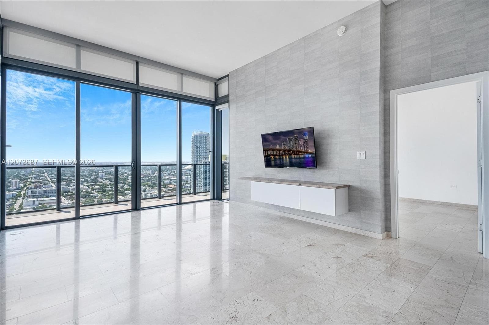 88 SW 7th St # 4004, Miami FL 33130 - Miami, FL - Photo 1