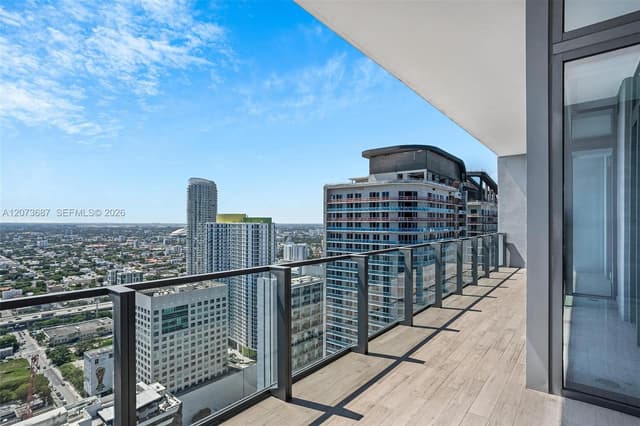 88 SW 7th St # 4004, Miami FL 33130 - Miami, FL - Photo 4
