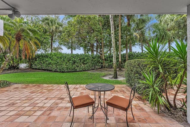 23200 Camino Del Mar Apt 106, Boca Raton FL 33433 - Boca Raton, FL - Photo 2