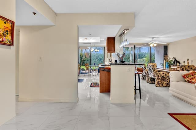 23200 Camino Del Mar Apt 106, Boca Raton FL 33433 - Boca Raton, FL - Photo 5