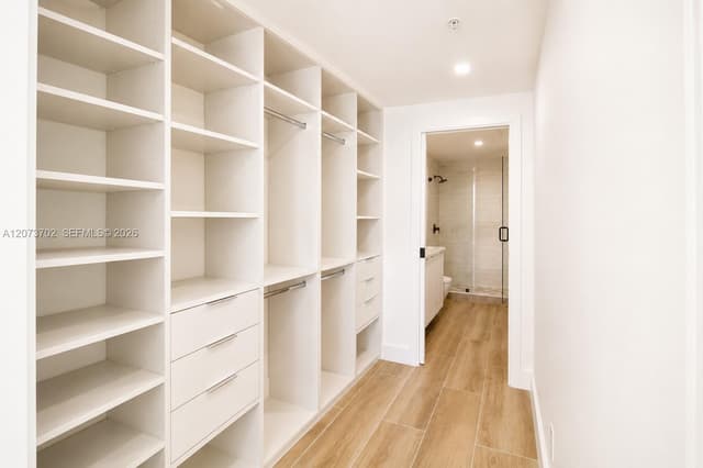 5601 Collins Ave # 1009, Miami Beach FL 33140 - Miami Beach, FL - Photo 4