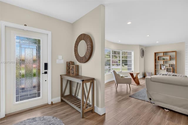 3200 NW 114th Ter, Coral Springs FL 33065 - Coral Springs, FL - Photo 2