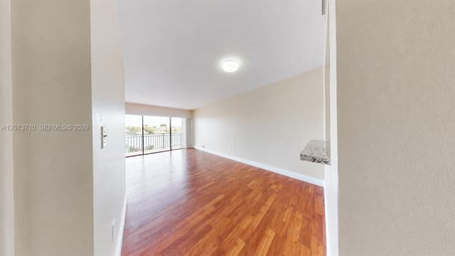 9363 Fontainebleau Blvd # H205, Miami FL 33172 - Miami, FL - Photo 6