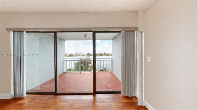 9363 Fontainebleau Blvd # H205, Miami FL 33172 - Miami, FL - Photo 7