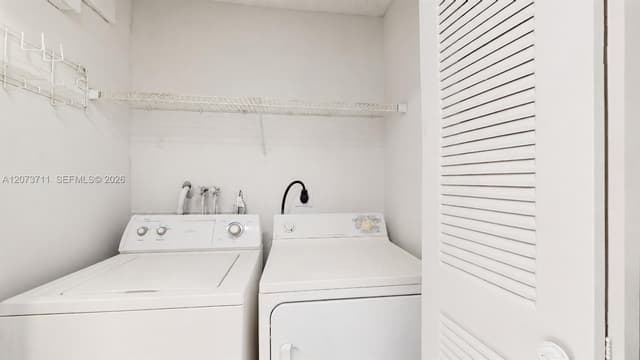 8183 NW 8th St # C2, Miami FL 33126 - Miami, FL - Photo 5