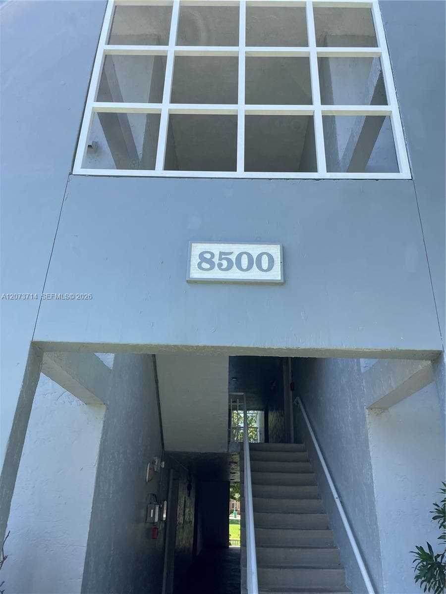 8500 SW 212th St # 309, Cutler Bay FL 33189 - Cutler Bay, FL - Photo 1